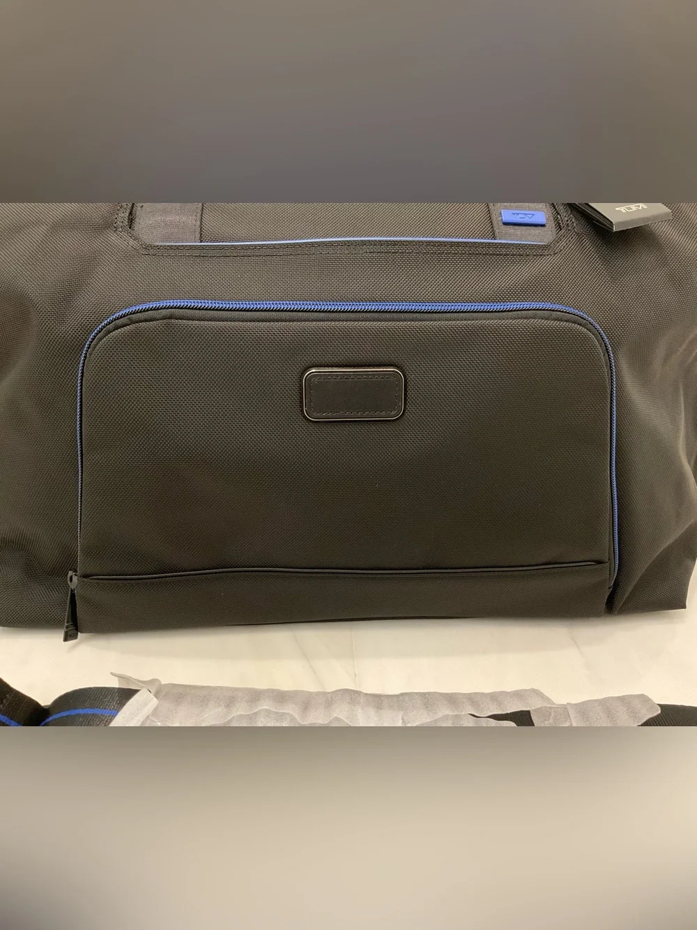 NEW Tumi ALPHA 18.5” Double Expansion TRAVEL Satchel Bag - BLACK w/ ULTRA BLUE
